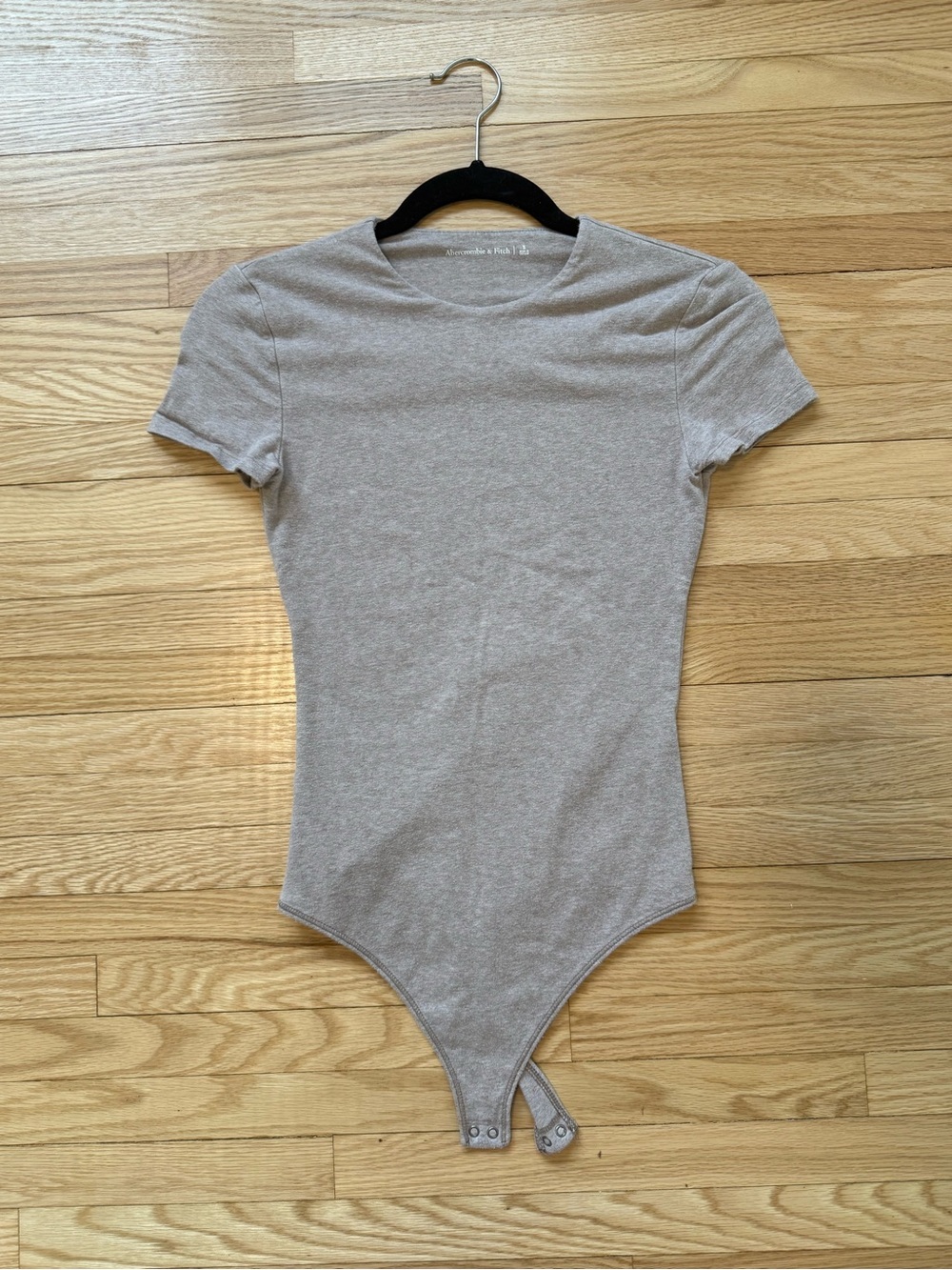 Abercrombie & Fitch Heather Taupe Short Sleeve Bodysuit